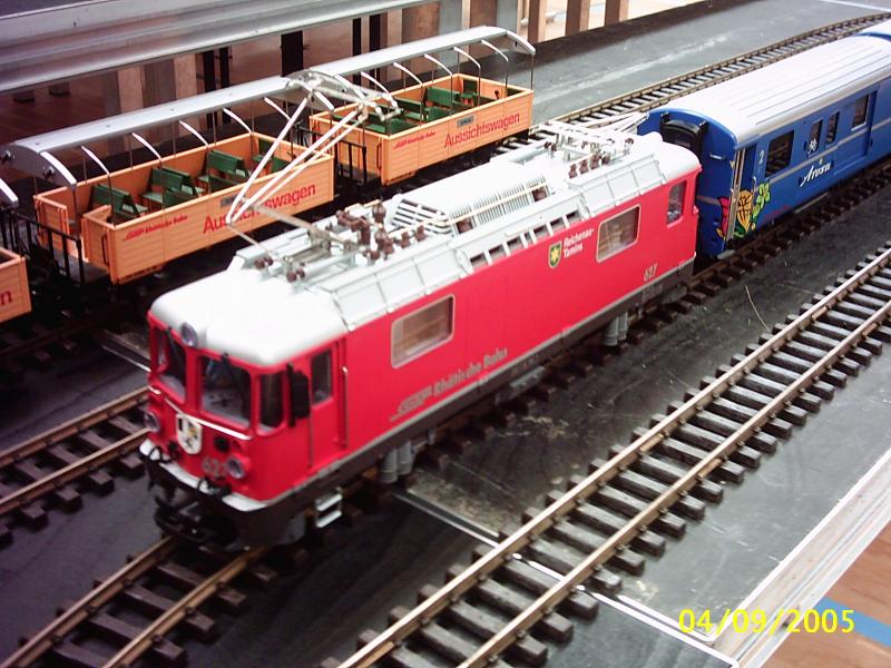 Ge 4/4 II am 4.9.2004 bei der 1. Int. Modellbahnmesse in Vaduz (FL)