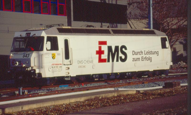 Ge 4/4 III   643 Vals
Werbung: EMS
04.12.03 Chur