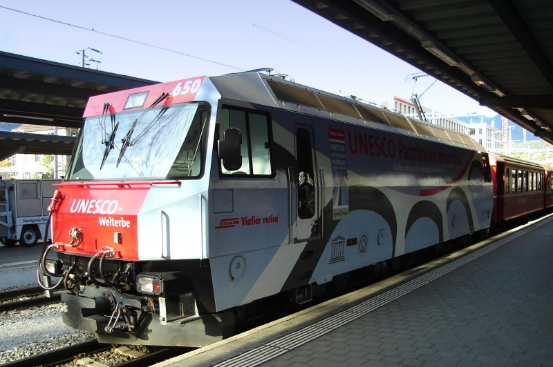 Ge 4/4 III 650 UNESCO - Lok steht in Chur zur Abfahrt nach St. Moritz bereit.  8.10.08