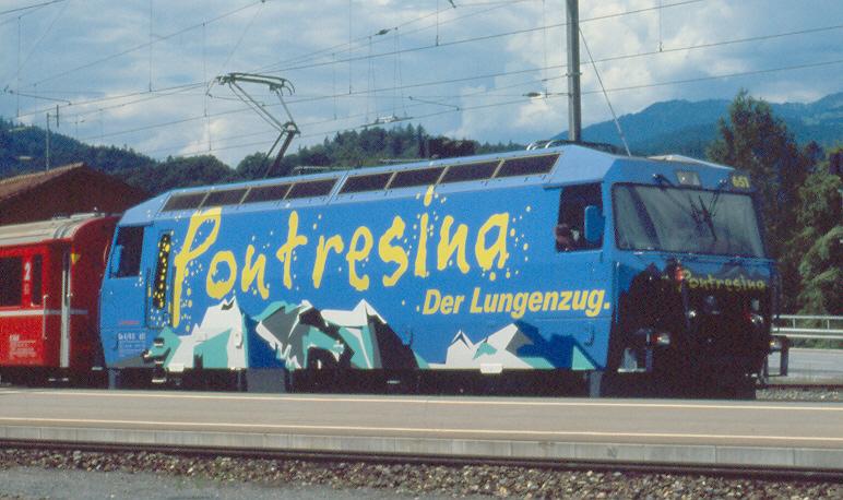 Ge 4/4 III  651 Fideris  Werbung: Pontresina
08.08.04 Reichenau