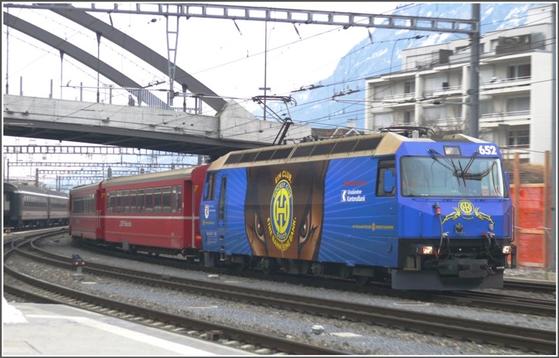 Ge 4/4 III 652  Vaz/Obervaz Lenzerheide-Valbella  fhrt mit einem RE aus St.Moritz in Chur ein. (01.03.2009)