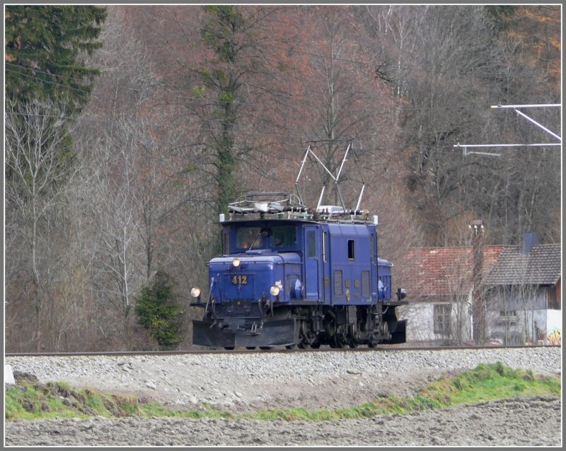 Ge 6/6 I 412 als Lokzug auf der Rckfahrt nach Landquart bei Malans. (22.11.2007)