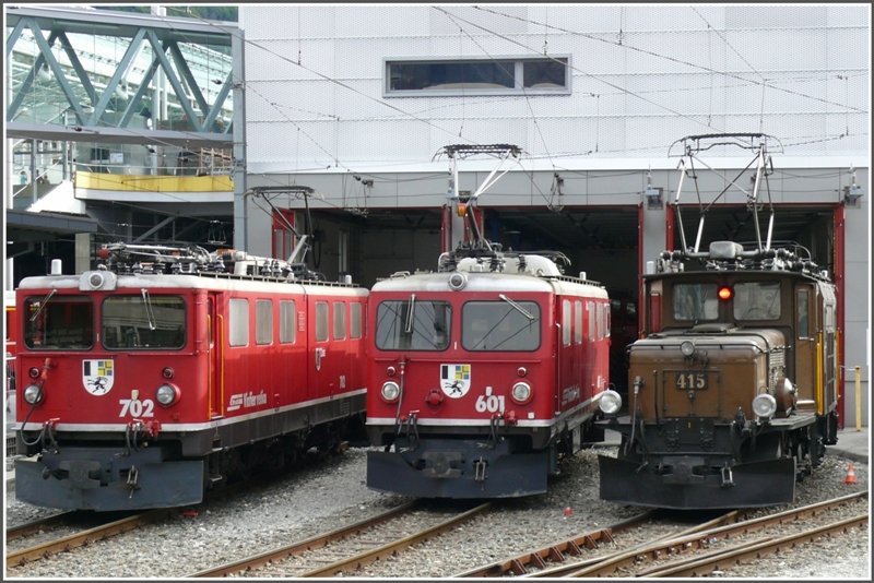 Ge 6/6 II 702  Curia , Ge 4/4 I 601  Albula  und Ge 6/6 I 415. (24.05.2008)