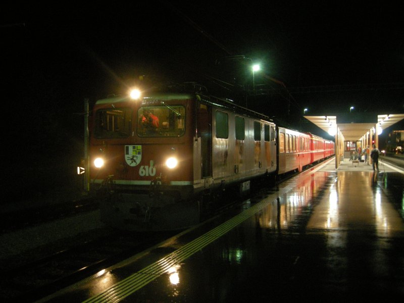 Ge4/4l 610 am 13.9.08 um 10.00 in Filisur.Normalerweise fhrt der Zug von Davos nur bis 9.00 aber wegen des Unescofests fuhr auch noch einer um 10.00.