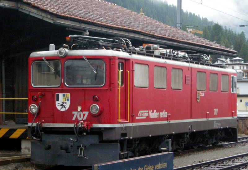 Ge6/6ll 707 am 13.9.08 in Samedan.
