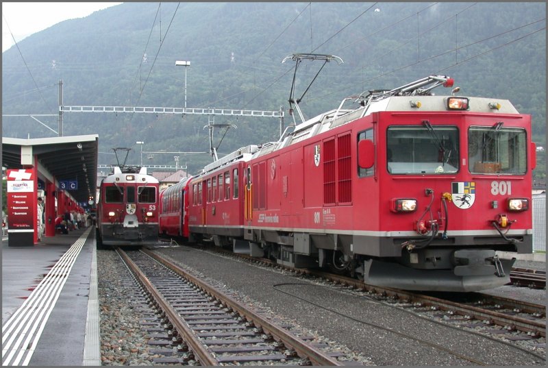 Gem 4/4 801 und Tw 43, sowie ABe 4/4 53 warten im Bahnhof Tirano auf die Rckfahrt ber die Bernina. (13.06.2007)