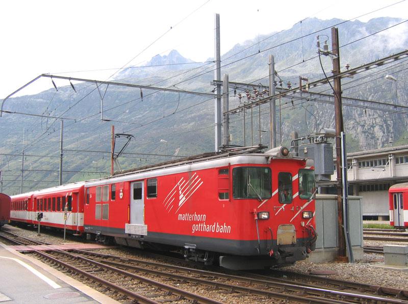 Gepcktriebwagen Deh 4/4 Nr. 54 in Andermatt - 13.08.2005
