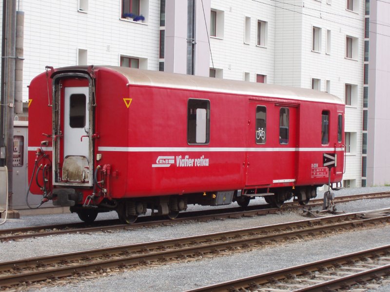 Gepckwagen in Davos Platz