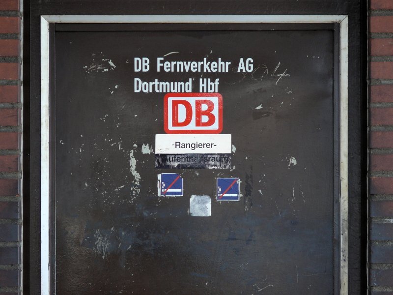 Gesehen im Dortmunder Hauptbahnhof . 17.05.2009.