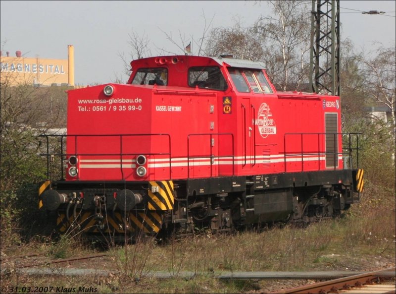 Gesichtet w�hrend der Revier-Rundfahrt mit der HEG: Lok Georg (exDB201 833-1) der Martin-Rose Gleisbau in Oberhausen-West. 31.03.2007