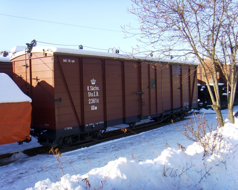 GGw 2361K der K.Schs.Sts.E.B. mit Heberleinbremse in Radebeul-Ost, am 10.01.2009