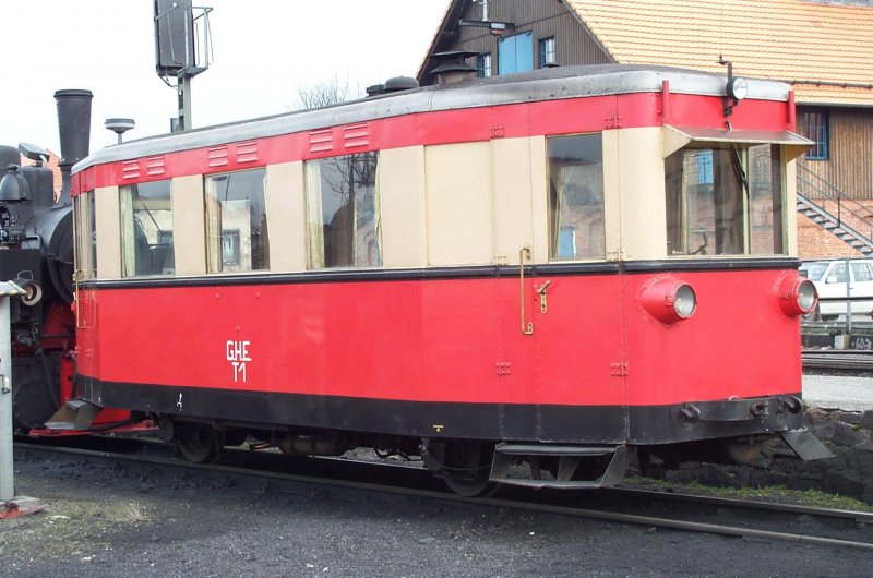 GHE T1 wartet in Wernigerode auf einen Sonderfahrteinsatz 01.03.02