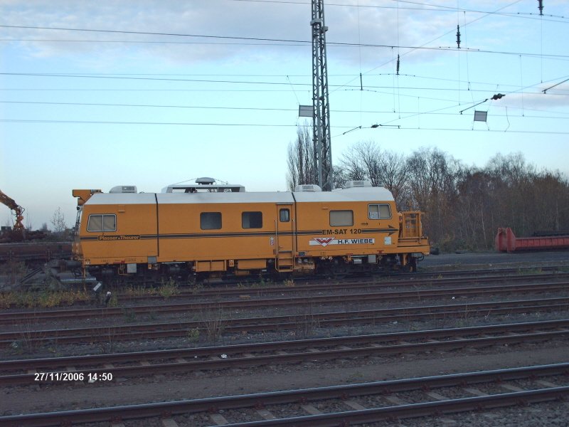 Gleisbauzug fotografiert bei Gleisbauarbeiten am 27.11.06 im BF Unna.