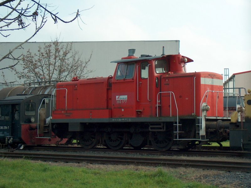 Gleiskraft 360 577-1 bei InfraServ Wiesbaden; 06.11.2008