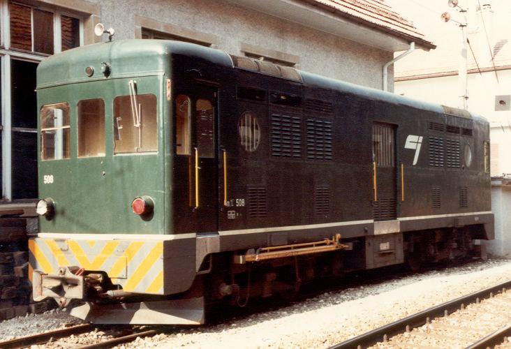 Gm 4/4 508 im Bahnhofsareal von Tramelan im juli 1984