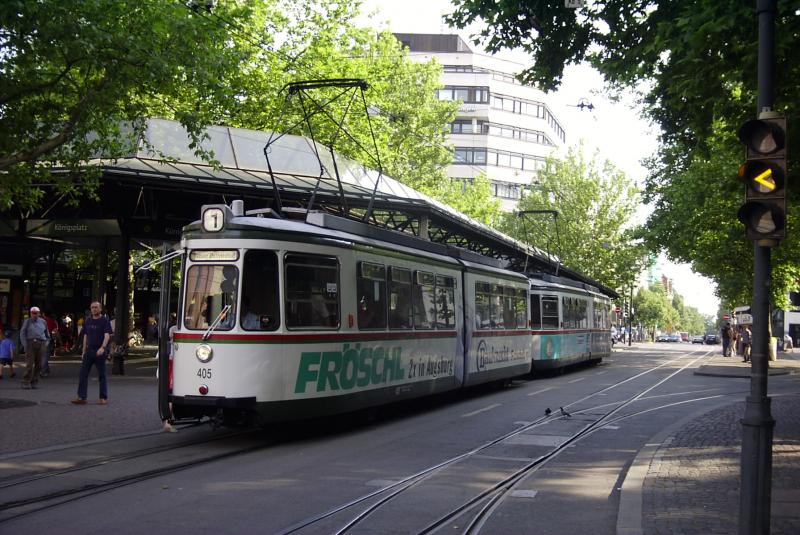 GT4-Nr. 405 auf der Linie 1 Richtung Neuer Ostfriedhof am Knigsplatz (2004)