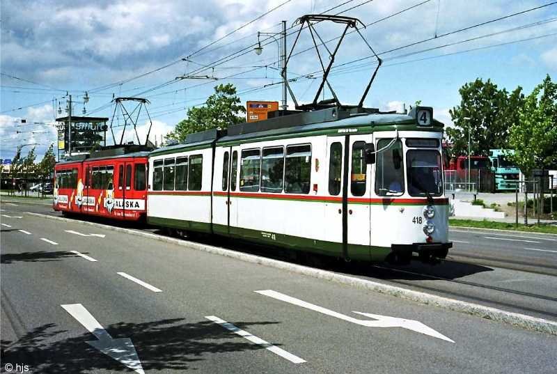 GT4-Traktion 418 + 470 in Augsburg-Nord (9. Juli 2004)