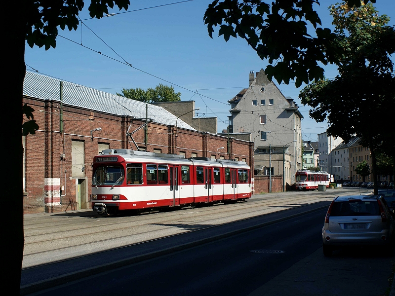 GT8S 3041 vor dem Betriebshof Am Steinberg (31. August 2009)