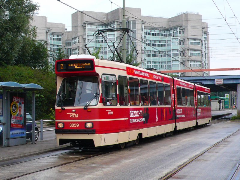 GTL 3059 auf der Linie 2 beim Bahnhof 
 Den Haag Laan van Nieuw Oostindie  am 28.07.08