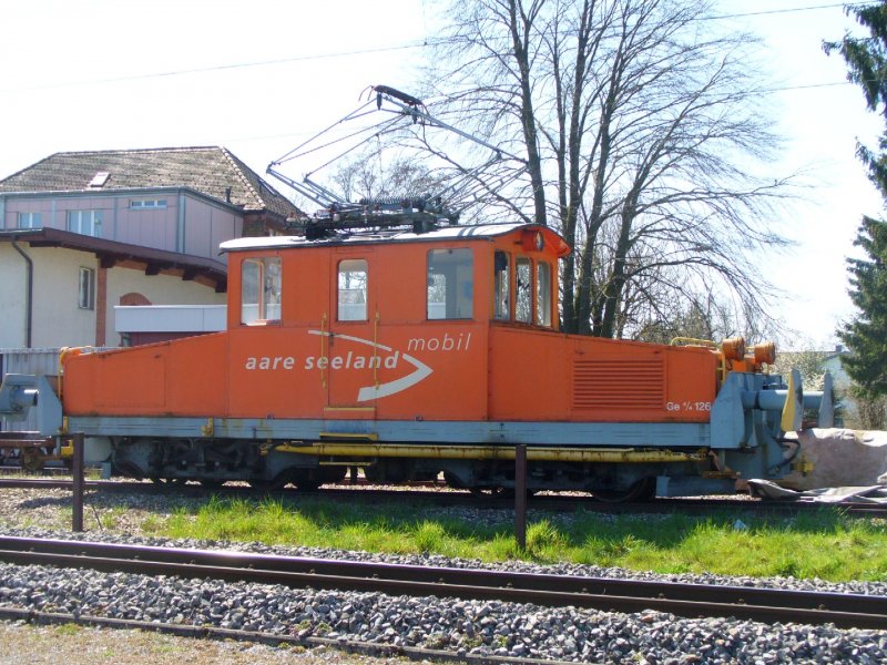 Gterlok Ge 4/4 126 .. Abgestellt vor dem asm Depot in Langenthal am 06.04.2007