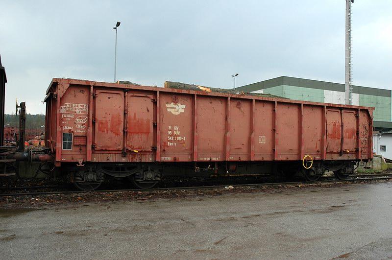 Gterwaggon Eas der MAV im Bahnhof Gleisdorf am 14.4.2005 nachmittags