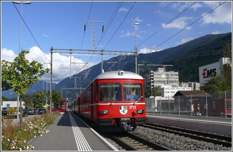 Haltestelle Ems Werk mit Regio nach Schiers. (14.09.2009)