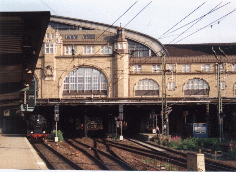 Hamburg 1999. Nostalgiedampf. Hafenrundfahrt Hauptbahnhof, Harburg, Waltershof und retour.
