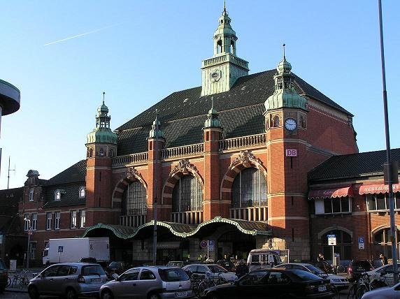 Hauptbahnhof Lbeck, aufgenommen 2005