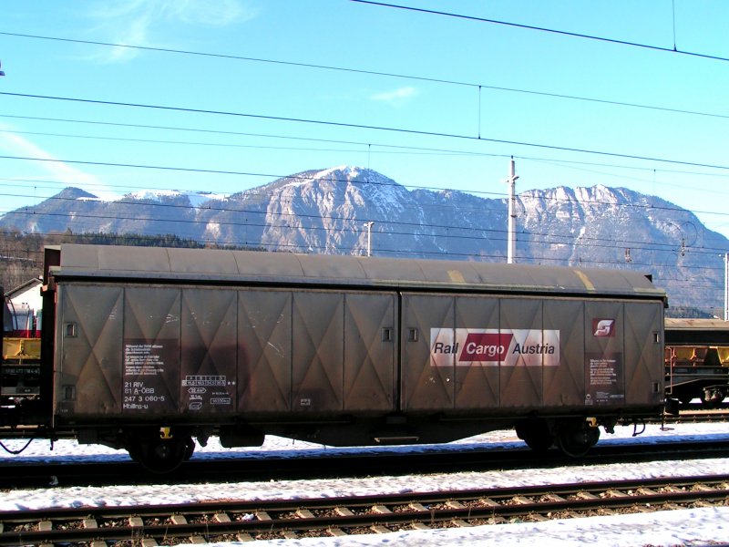 Hbillns-u 21812473060-5 steht in Wrgl-Hbf.; 090204