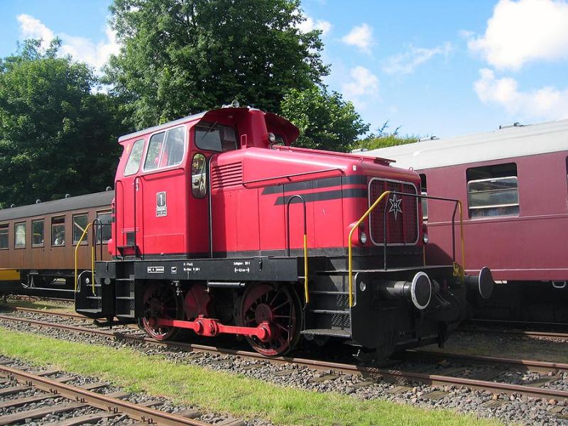 Henschel-Diesellok  1  der Angelner Dampfbahn. Kappeln, August 2005