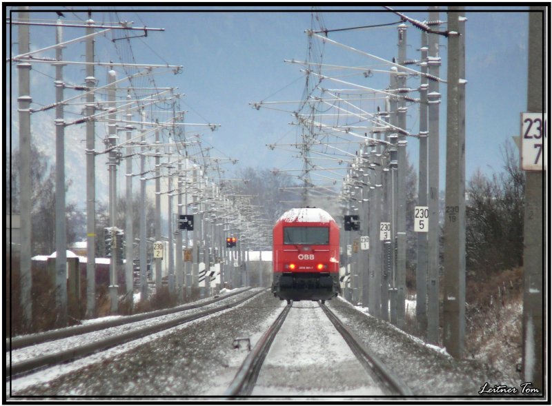 Hercules 2016 091 fhrt als Lokzug von Zeltweg nach Knittelfeld.
27.11.2007
