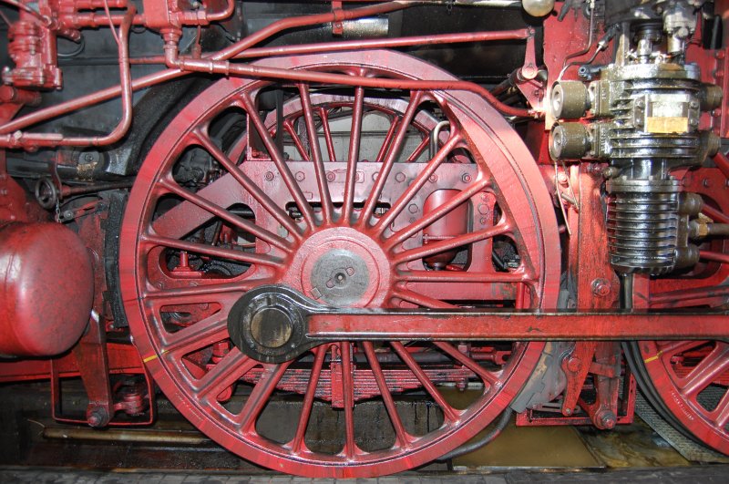 Hier ist besonders der Barrenrahmen der 012 gut zu erkennen