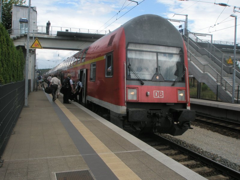 Hier ein RE7 nach Dessau Hbf., dieser Zug stand am 20.7.2009 in Bad Belzig.