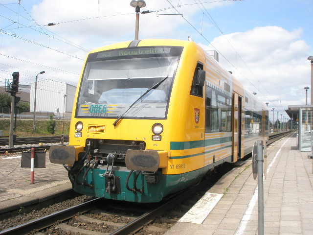 Hier ein VT 650.53 der ODEG am 27.6.2009 in Waren(Mritz).