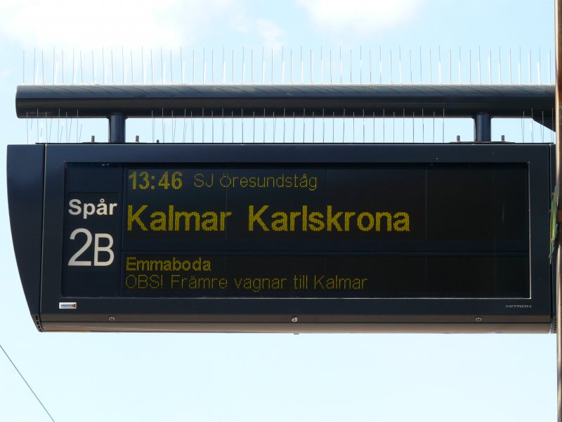 Hier ein Zugzielanzeiger des Bahnhofes Vxj. 
Der resundstag nach Karlskrona.