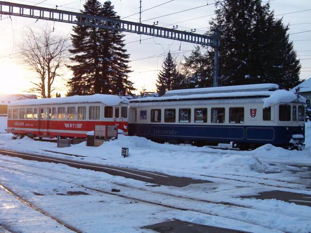 Hier handelt es sich um die  Ankerstube  und den  Buffetwagen  die man fr besondere Anlsse mieten kann. Tuffelen den 30.01.2004