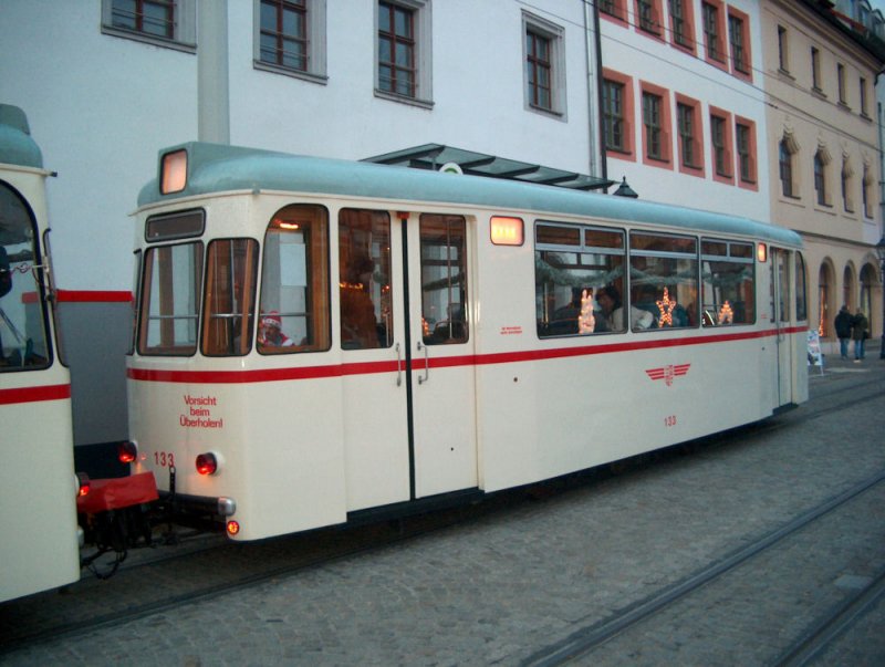 Hier noch der dazugehrige Bw 133 am Hauptmarkt. (16.12.06)