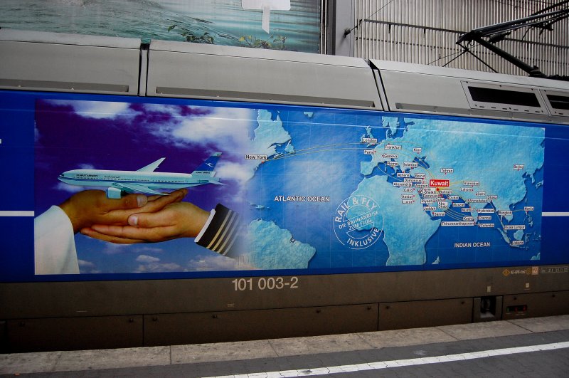 Hier die Seitenflche der  Kuwait  en Detail.