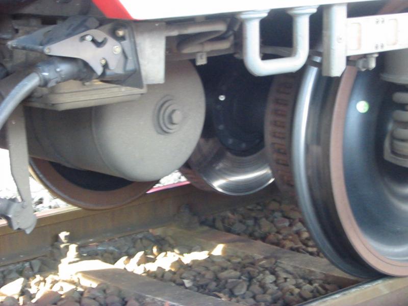 Hier sieht man die Bremscheiben eine  Doppelstockwagen der.