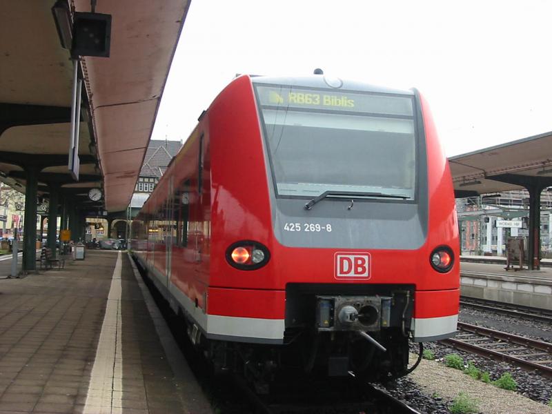 Hier steht die 425-269 in Worms. Sie fhrt in 30Minuten nach Biblis.