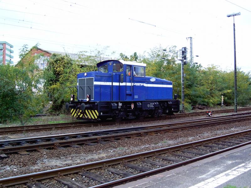 Hier die Unisped Diesellok am 24.10.05 in Worms beim rangieren.
