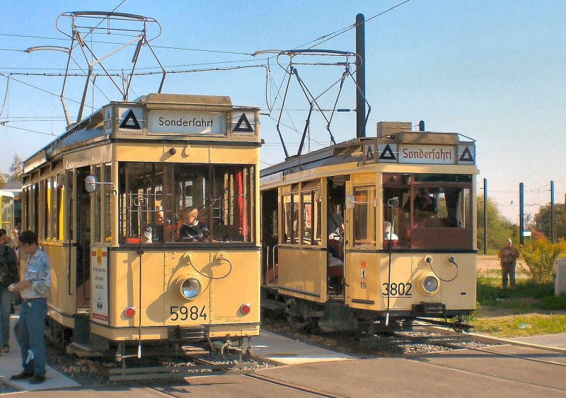 Hist. Triebwagen 5984 und 3802 in der Schleife Falkenberg, Themenfahrt 2007