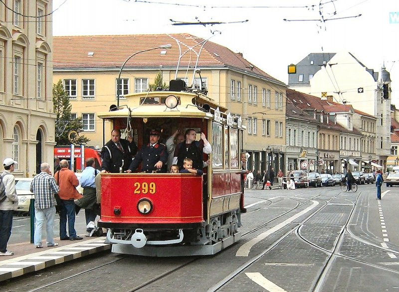 Hist. Triebwagen Nr.299 aus sterreich bei den Sonderfahrten zum Strassenbahnjubilum September 2007 in Potsdam