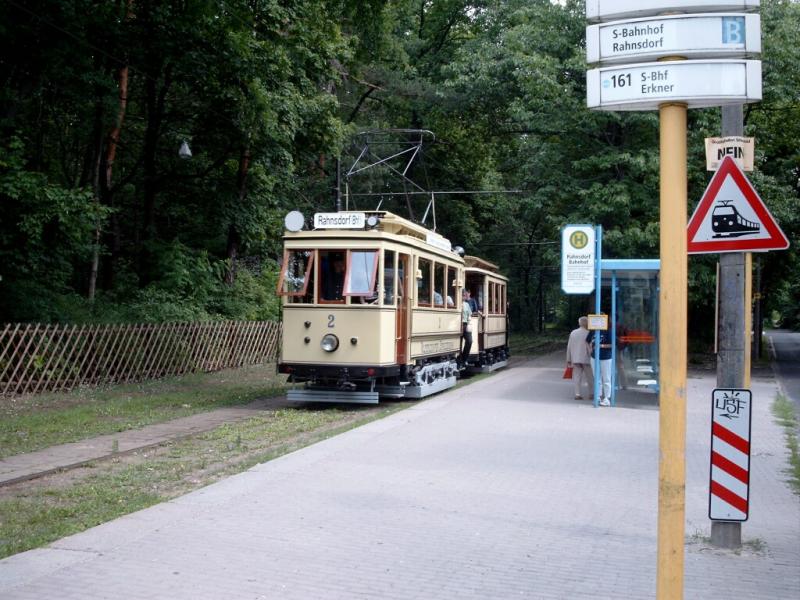 Historische Straenbahn in Rahnsdorf.
29.6.03