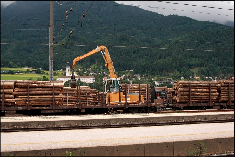Holzentladung in Schwaz. (04.07.2008)

