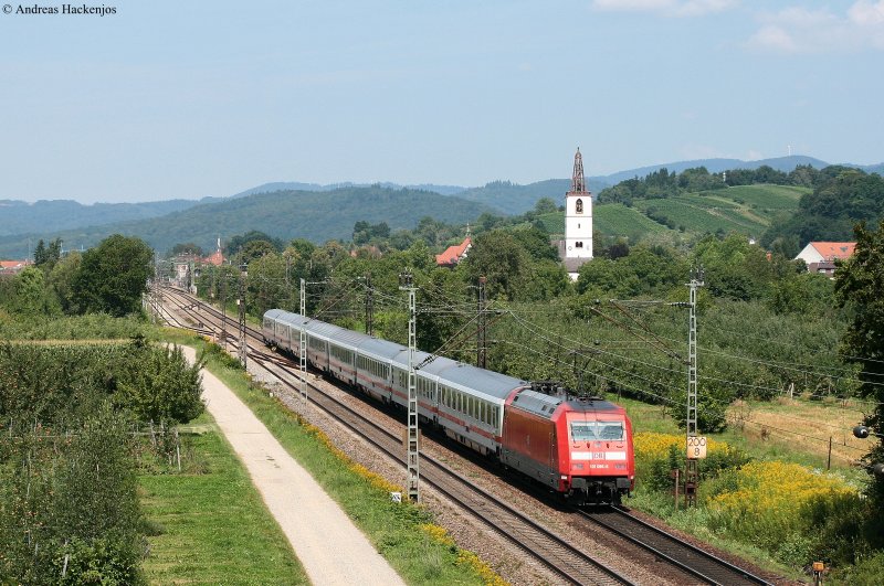 IC 2103 (Basel SBB-Nrnberg Hbf) mit Schublok 101 096-6 bei Denzlingen 7.8.09