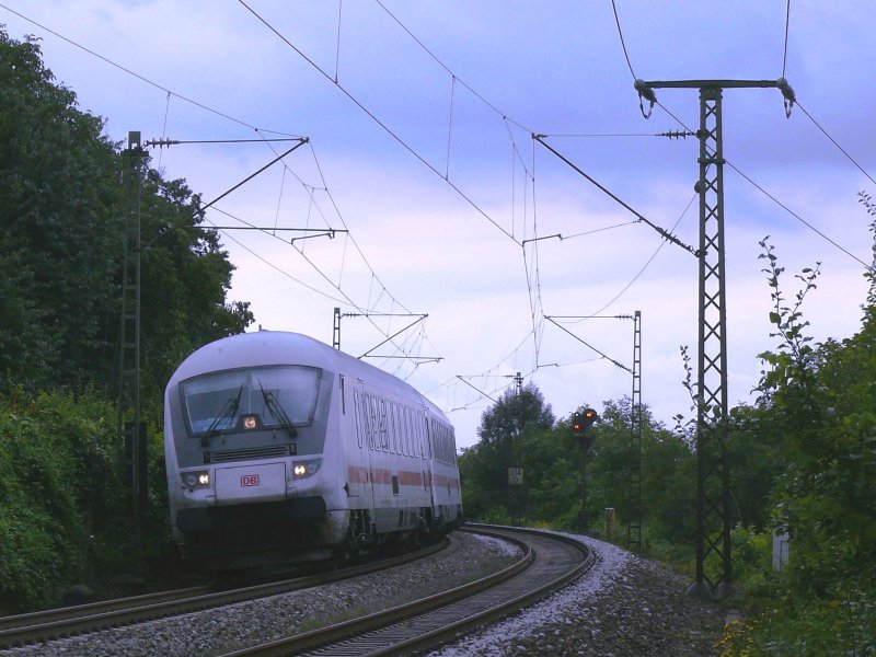 IC 2103 (Basel SBB-Nrnberg Hbf) hier kurz vor dem Freiburger Hbf. 