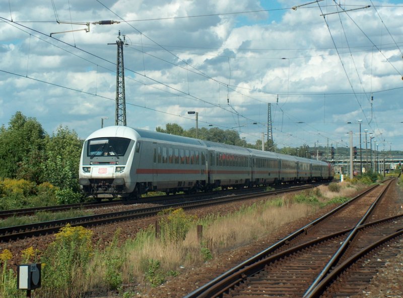 IC 2354 von Berlin Gesundbrunnen nach Dortmund Hbf, in Naumburg (Saale); 13.08.2008