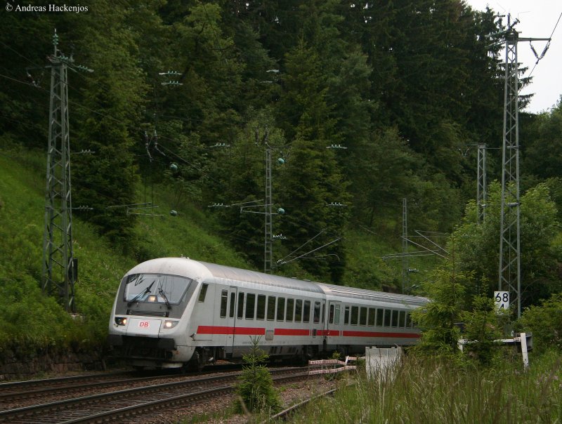 IC 2371  Schwarzwald (Hamburg Altona-Konstanz) (35+) mit Schublok 101 079-2 am Sommerautunnel 10.6.09