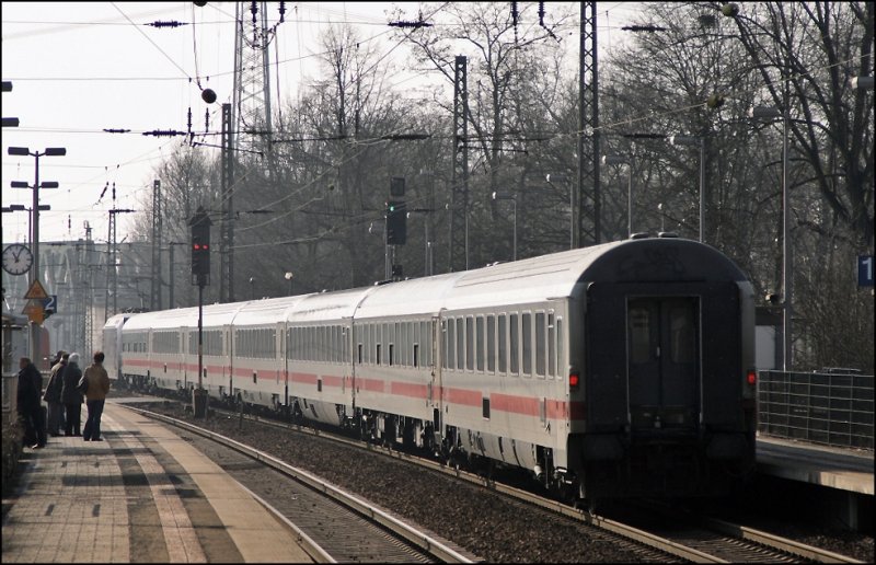 IC 336, Emden Hbf - Luxembourg, durchfhrt Recklinghausen-Sd. (07.03.2009)